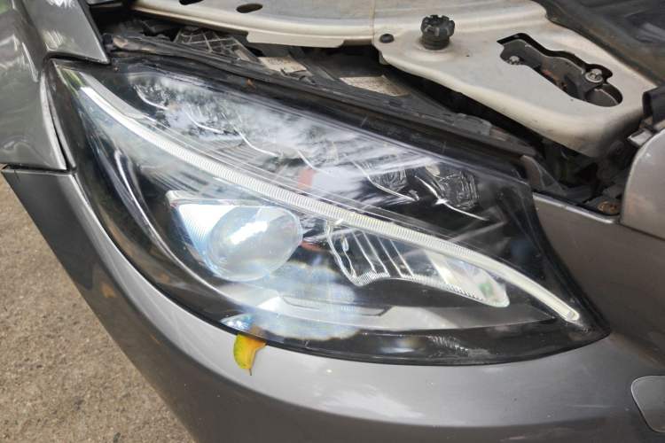 Used Mercedes-Benz C-Class 2015 C 200 Sport Edition Right Front Headlight