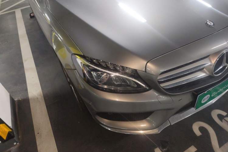 Used Mercedes-Benz C-Class 2015 C 200 L Sport Edition Right Front Headlight