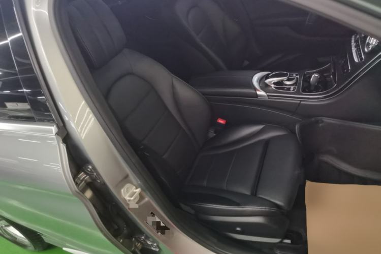 Used Mercedes-Benz C-Class 2015 Revised C 200 L Sport Edition Right Front Seat
