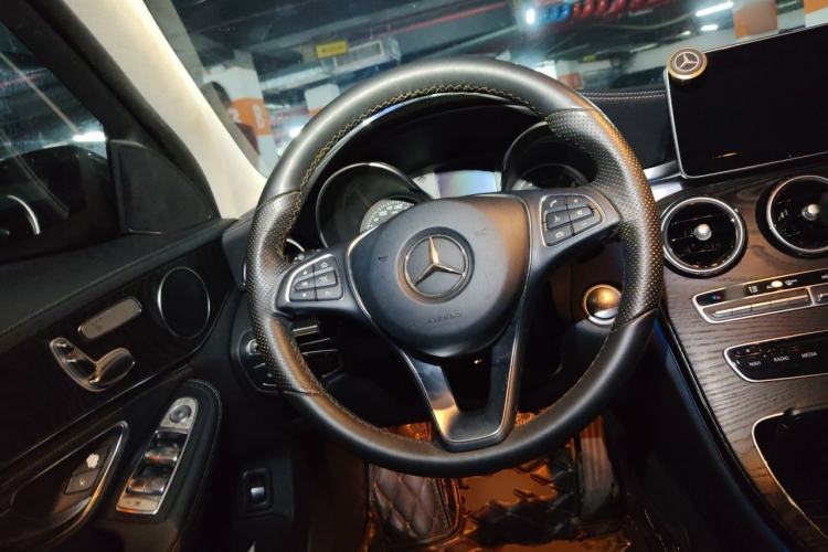 Used Mercedes-Benz C-Class 2015 Revised C 200 L Sport Edition Steering Wheel