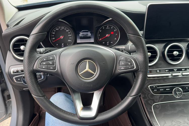 Used Mercedes-Benz C-Class 2015 C 300 L Sport Edition Steering Wheel