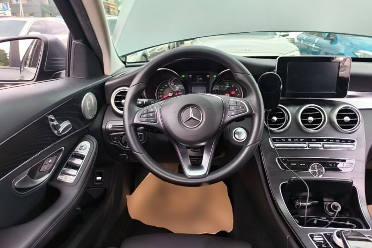 Used Mercedes-Benz C-Class 2015 C 200 station wagon Steering Wheel