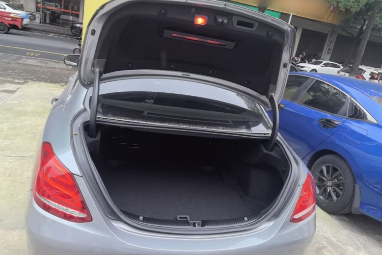 Used Mercedes-Benz C-Class 2015 Facelift C 200 L Trunk