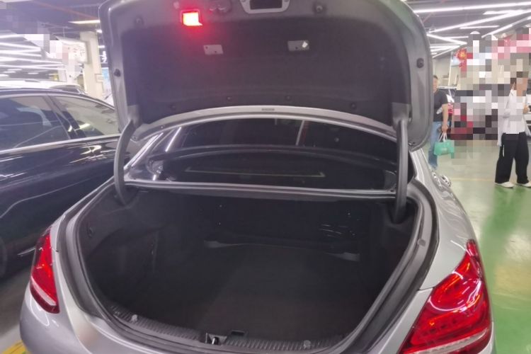 Used Mercedes-Benz C-Class 2015 Revised C 200 L Sport Edition Trunk