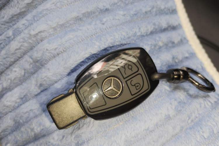 Used Mercedes-Benz C-Class 2015 C 200 Sport Edition Vehicle Key