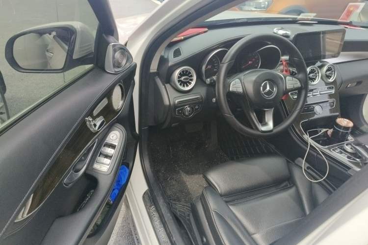 Used Mercedes-Benz C-Class 2015 C 200 L Sport Edition Driver Seat