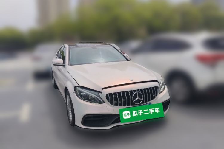 Used Mercedes-Benz C-Class 2015 C 200 L Sport Edition Front Right 45 Deg