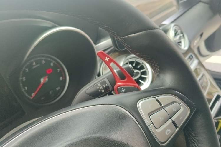 Used Mercedes-Benz C-Class 2015 C 200 L Sport Edition Gear Lever