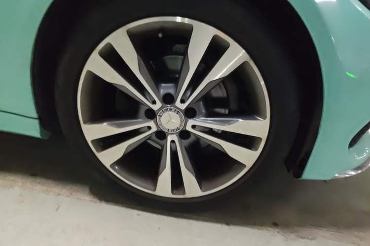 Used Mercedes-Benz C-Class 2015 C 200 L 4MATIC Sport Edition Exterior 1