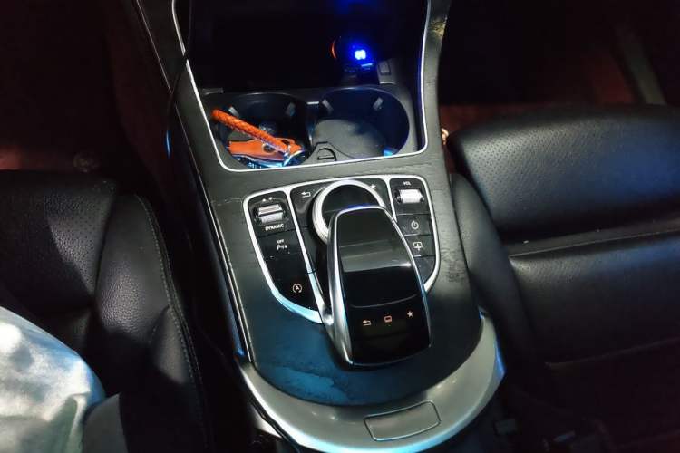 Used Mercedes-Benz C-Class 2015 C 200 L 4MATIC Sport Edition Gear Lever