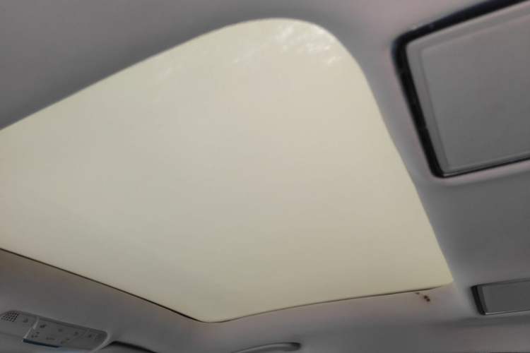 Used Mercedes-Benz C-Class 2015 Revised C 200 L Sport Edition Headliner