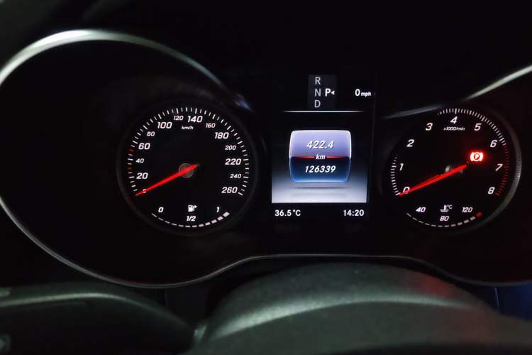 Used Mercedes-Benz C-Class 2015 C 200 L 4MATIC Sport Edition Odometer Close Up
