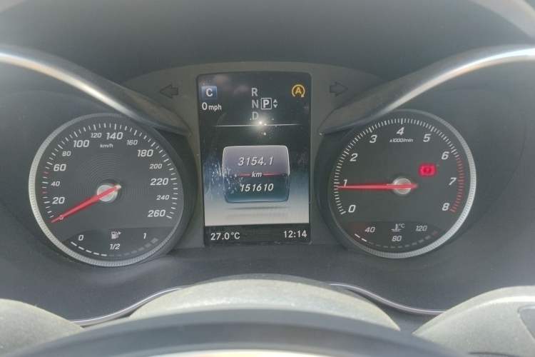 Used Mercedes-Benz C-Class 2015 C 200 L Sport Edition Instrument Cluster