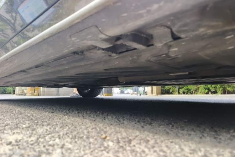 Used Mercedes-Benz C-Class 2015 C 200 L Sport Edition Chassis Front Right
