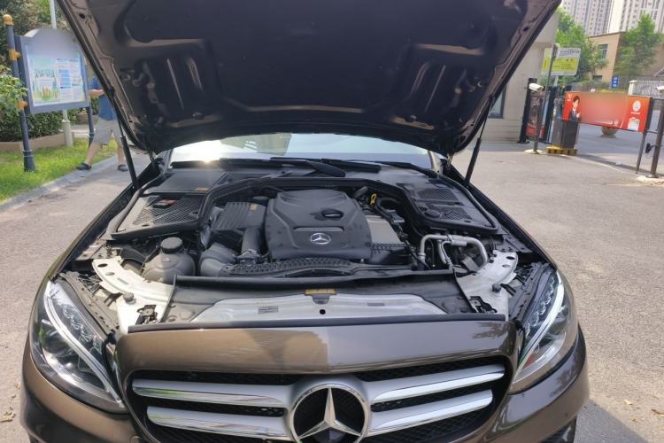 Used Mercedes-Benz C-Class 2015 C 200 L Sport Edition Engine Bay