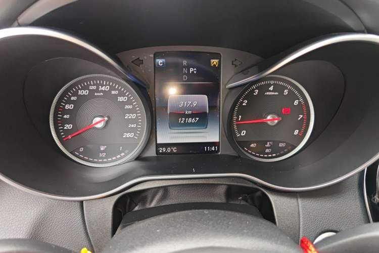 Used Mercedes-Benz C-Class 2015 Revised C 200 L Sport Edition Instrument Cluster