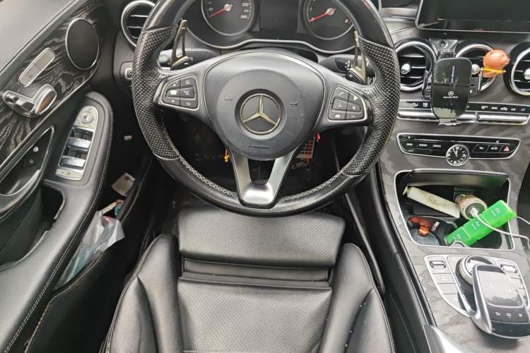 Used Mercedes-Benz C-Class 2015 Revised C 200 L Sport Edition Steering Wheel