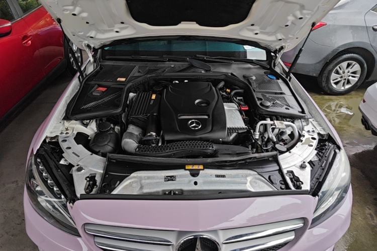 Used Mercedes-Benz C-Class 2015 C 200 L Sport Edition Engine Bay