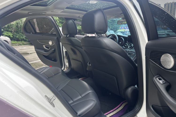 Used Mercedes-Benz C-Class 2015 C 200 L Sport Edition Interior 5