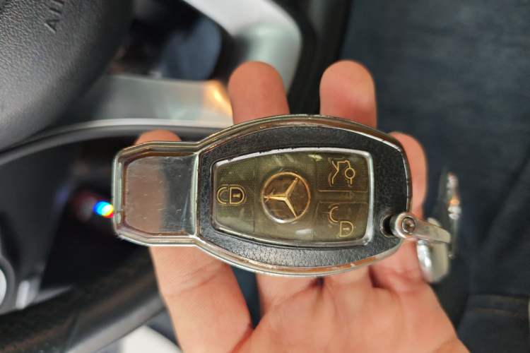 Used Mercedes-Benz C-Class 2015 C 200 L 4MATIC Sport Edition Vehicle Key