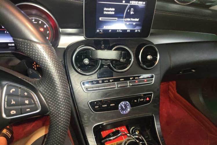 Used Mercedes-Benz C-Class 2015 Revised C 200 L Sport Edition Audio And AC Panel