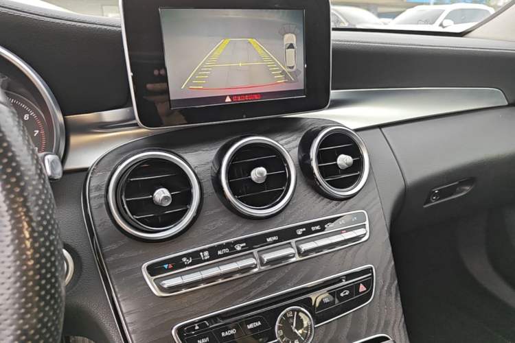 Used Mercedes-Benz C-Class 2015 Restyled C 180 L Sport Edition Audio And AC Panel