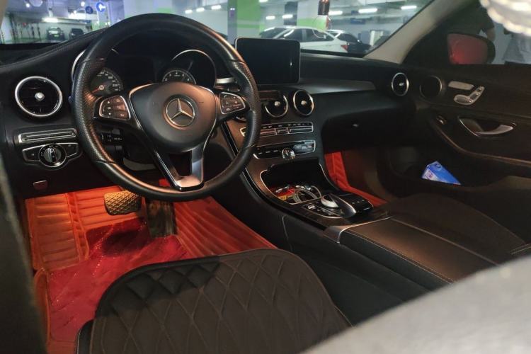 Used Mercedes-Benz C-Class 2015 Revised C 200 L Sport Edition Center Console