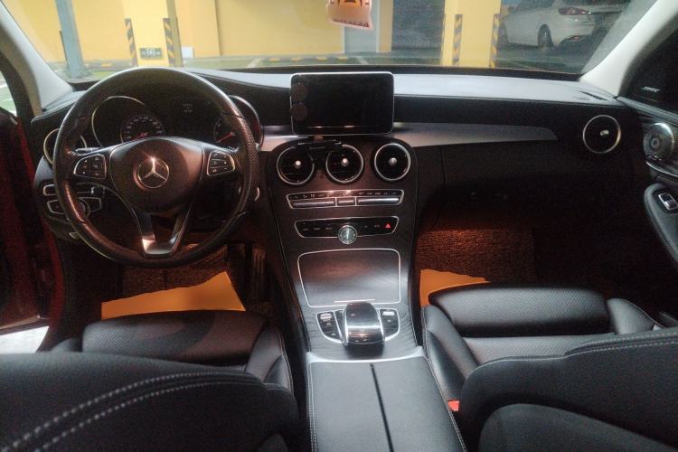 Used Mercedes-Benz C-Class 2015 Revised C 200 L Sport Edition Center Console