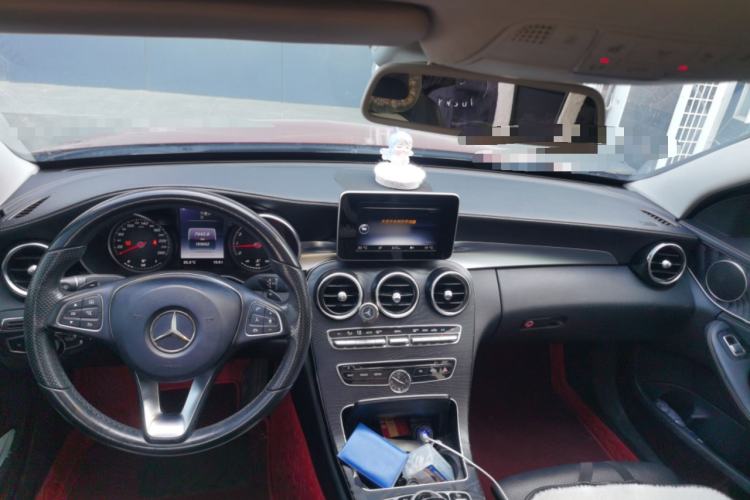 Used Mercedes-Benz C-Class 2015 C 200 L 4MATIC Sport Edition Center Console