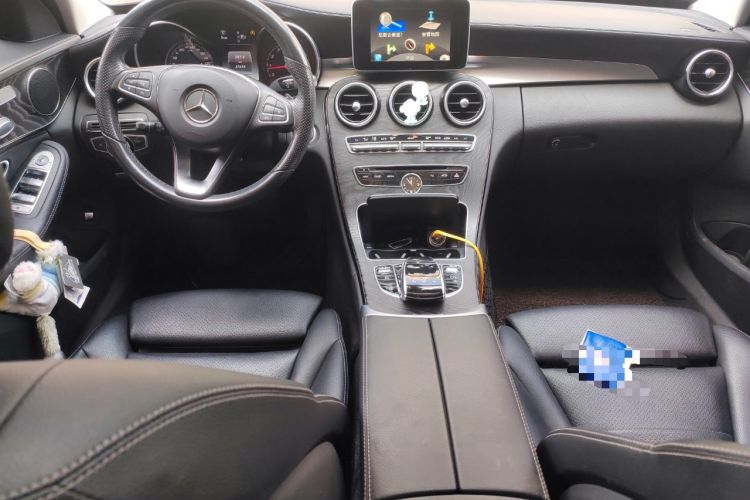 Used Mercedes-Benz C-Class 2015 Revised C 200 L Sport Edition Center Console