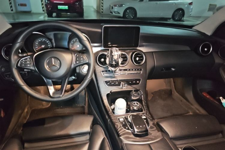 Used Mercedes-Benz C-Class 2015 Revised C 200 L Sport Edition Center Console