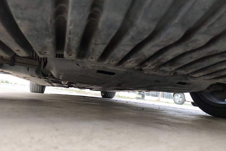 Used Mercedes-Benz C-Class 2015 C 200 L 4MATIC Chassis Front