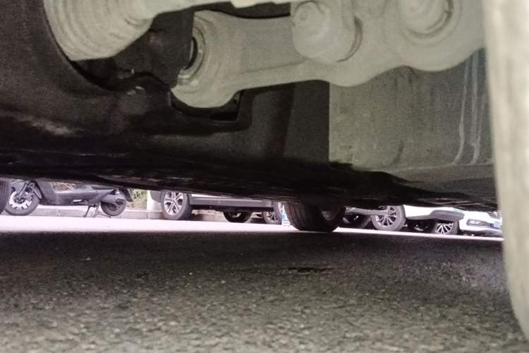 Used Mercedes-Benz C-Class 2015 C 200 L Sport Edition Chassis Front Left