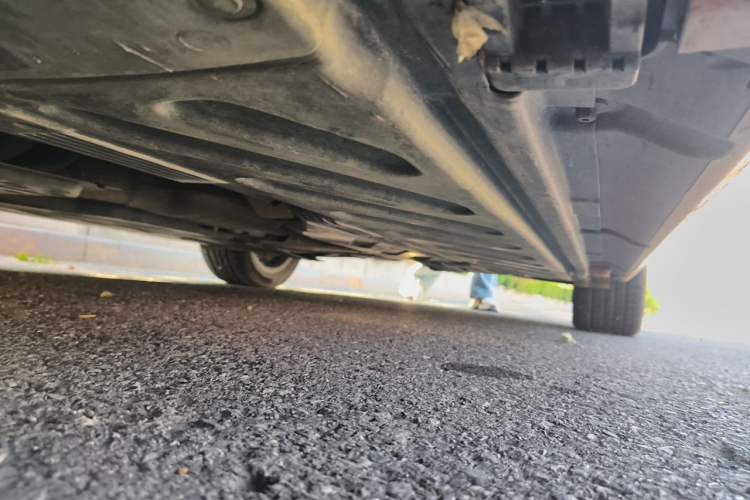 Used Mercedes-Benz C-Class 2015 C 200 Sport Edition Chassis Front Left