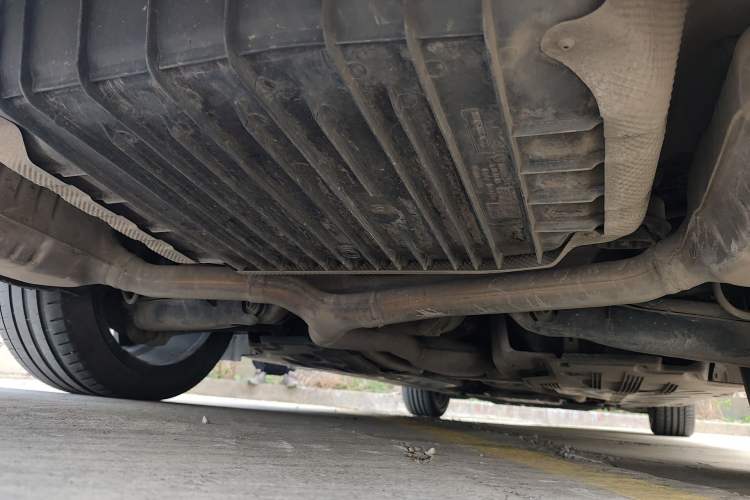 Used Mercedes-Benz C-Class 2015 C 200 L 4MATIC Chassis Rear