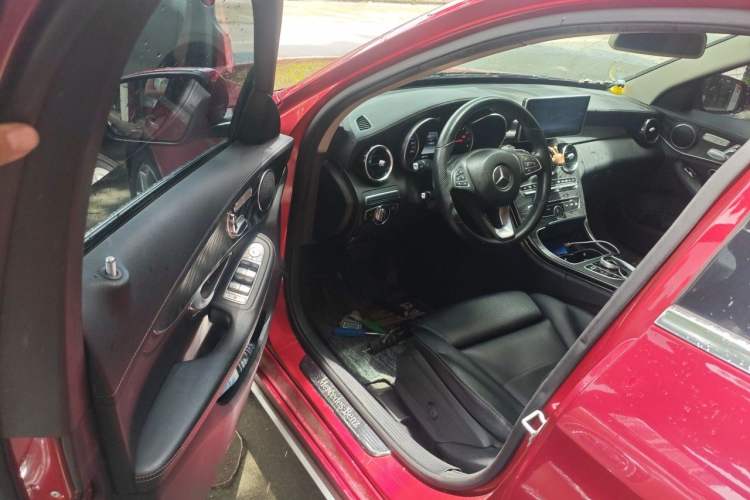 Used Mercedes-Benz C-Class 2015 C 200 L Sport Edition Driver Seat