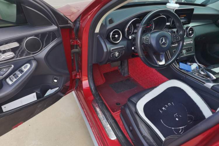 Used Mercedes-Benz C-Class 2015 C 200 L 4MATIC Sport Edition Driver Seat