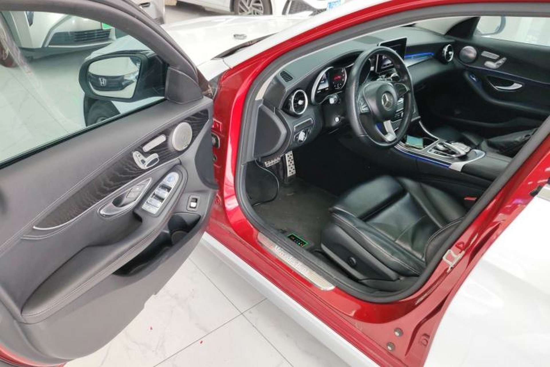 Used Mercedes-Benz C-Class 2015 C 200 L Sport Edition Driver Seat