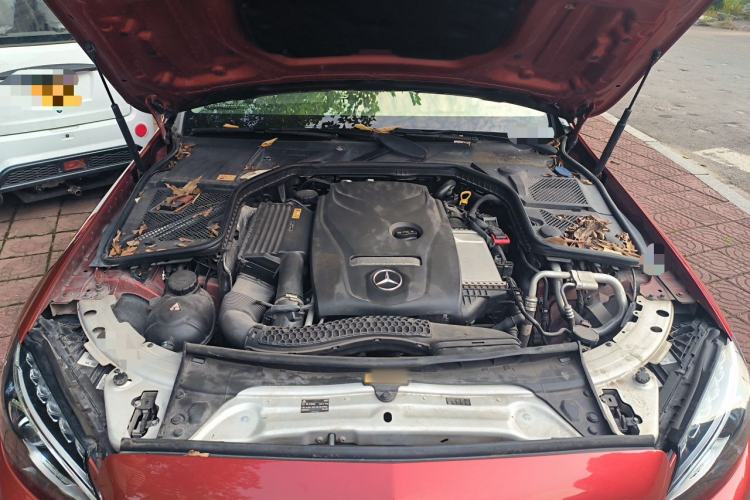 Used Mercedes-Benz C-Class 2015 C 200 L Sport Edition Engine Bay