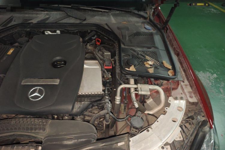 Used Mercedes-Benz C-Class 2015 C 180 L Engine Bay Left