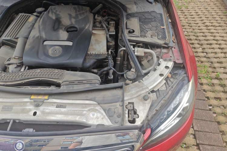 Used Mercedes-Benz C-Class 2015 Facelift C 180 L Engine Bay Left