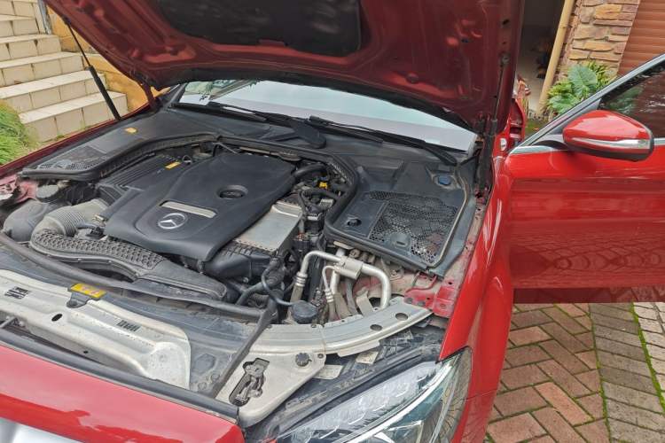 Used Mercedes-Benz C-Class 2015 Revised C 200 L Sport Edition Engine Bay Left