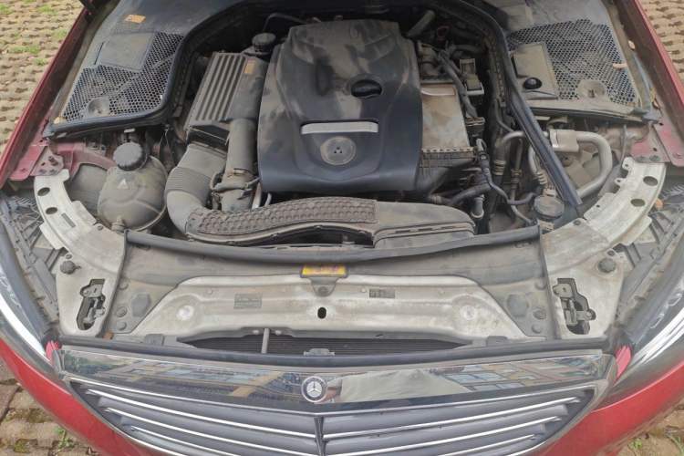Used Mercedes-Benz C-Class 2015 Facelift C 180 L Engine Bay
