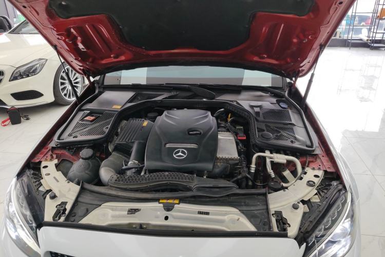 Used Mercedes-Benz C-Class 2015 C 200 L Sport Edition Engine Bay