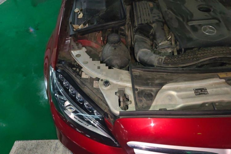Used Mercedes-Benz C-Class 2015 Revised C 200 L Sport Edition Engine Bay Right