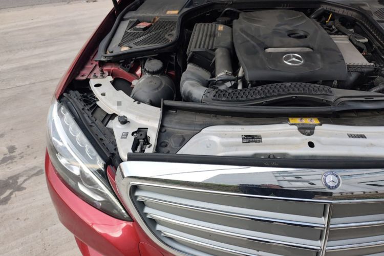 Used Mercedes-Benz C-Class 2015 C 200 L 4MATIC Engine Bay Right
