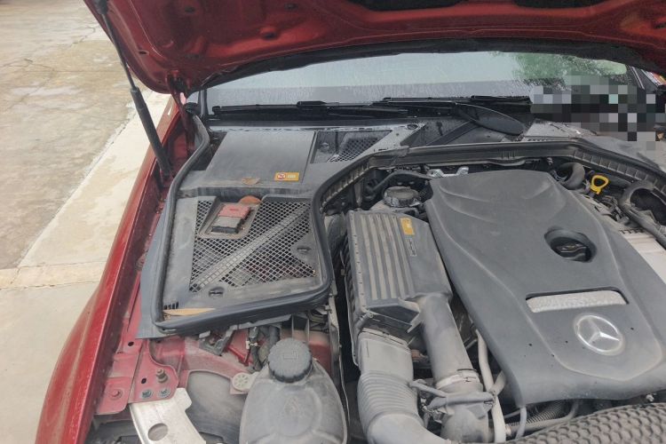 Used Mercedes-Benz C-Class 2015 C 200 L Sport Edition Engine Bay Right