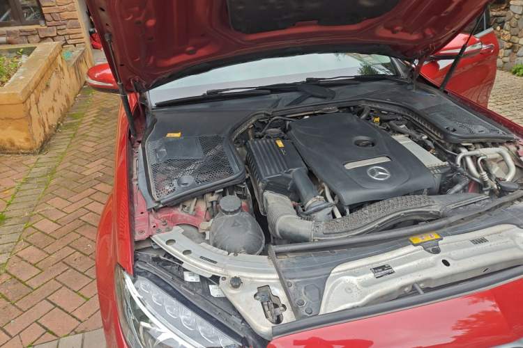 Used Mercedes-Benz C-Class 2015 Revised C 200 L Sport Edition Engine Bay Right