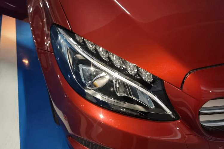Used Mercedes-Benz C-Class 2015 Restyled C 180 L Sport Edition Exterior 6