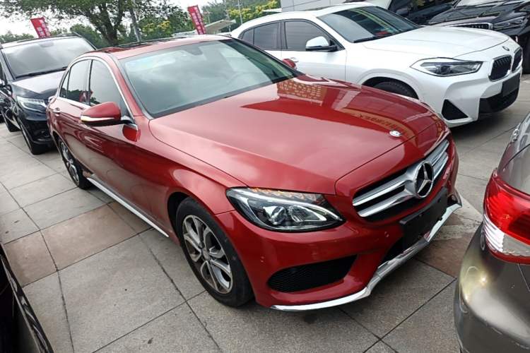 Used Mercedes-Benz C-Class 2015 Restyled C 180 L Sport Edition Front Right 45 Deg